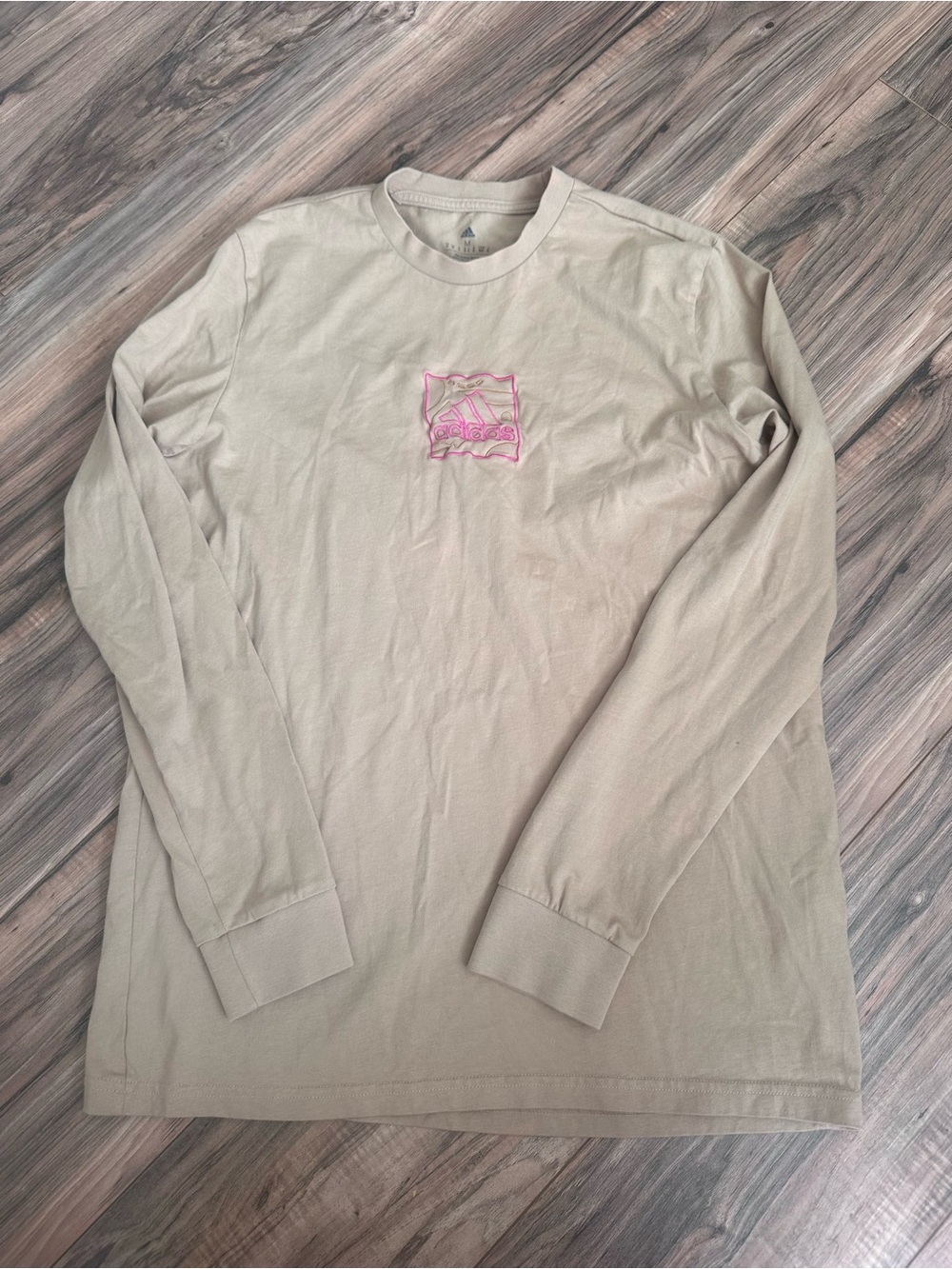 Adidas Long Sleeve Crewneck Shirt in Light Beige with Pink Logo